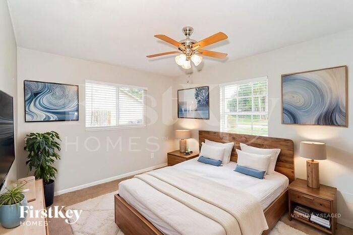 Building Photo - 1034 Hermosa Dr