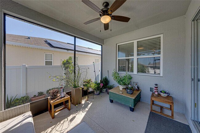 Building Photo - 295 Lake Smart Cir