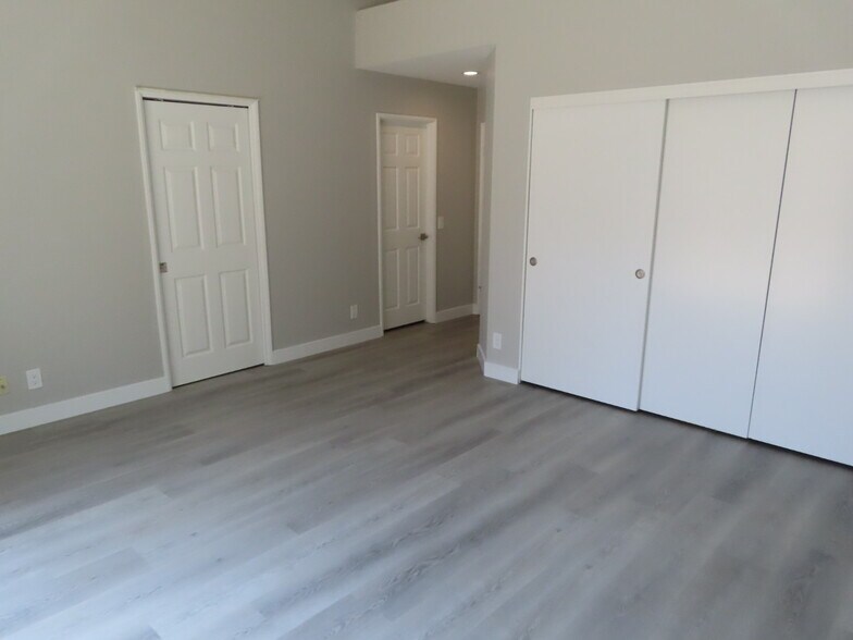 Building Photo - 24064 Verdun Ln