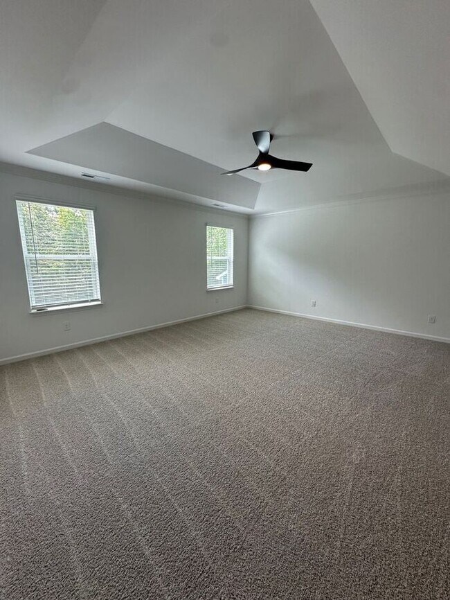 Building Photo - NEW CONSTRUCTION 4BD/2.5 Home in Stonebrid...