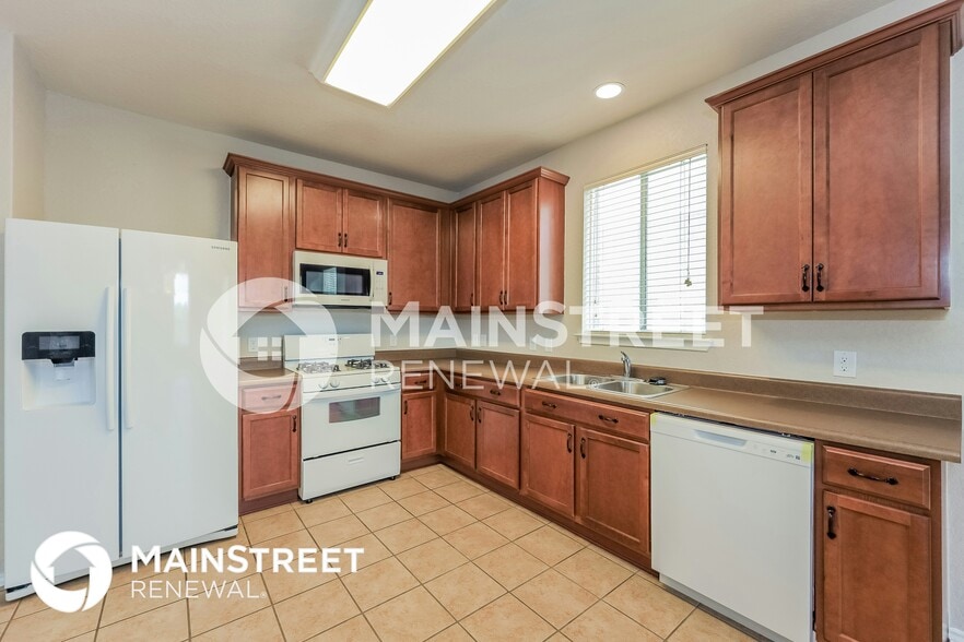 Building Photo - 12534 Crockett Way