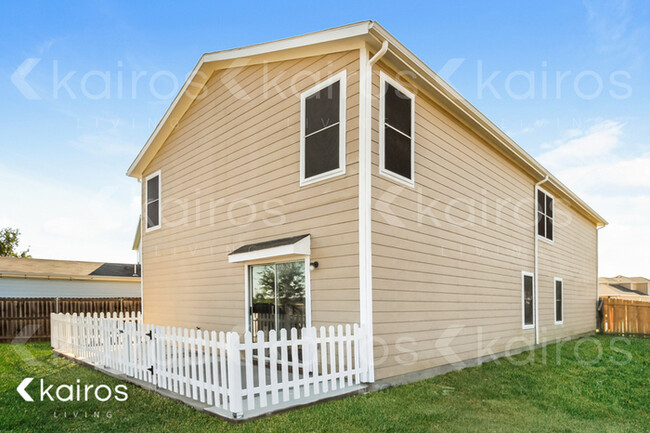 Building Photo - 1621 Vineridge Lane