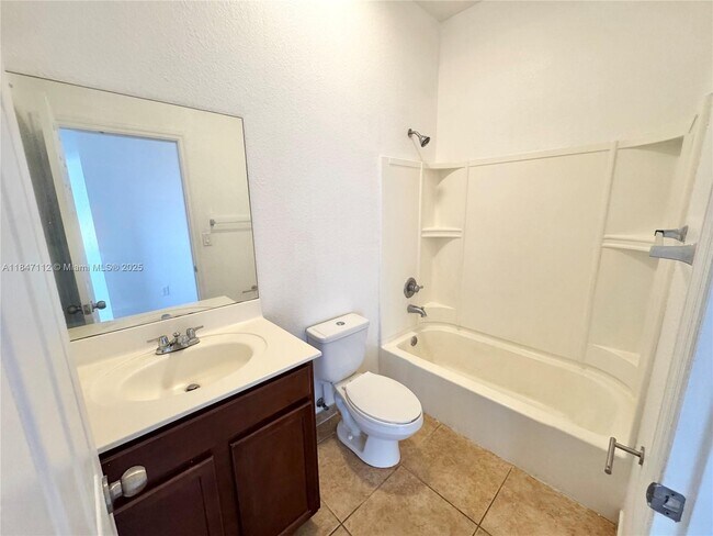 Building Photo - 10800 NW 88th Terrace
