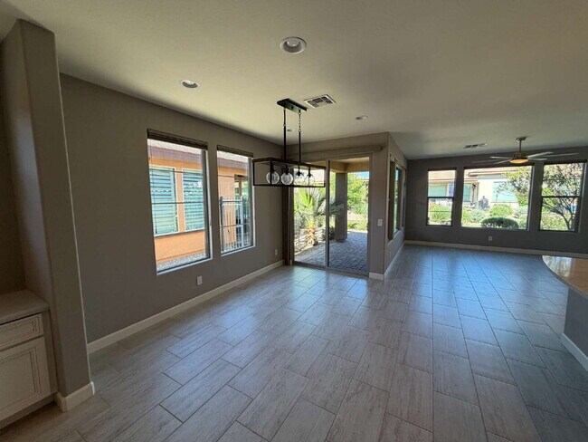 Building Photo - 35989 N Kennedia Ln