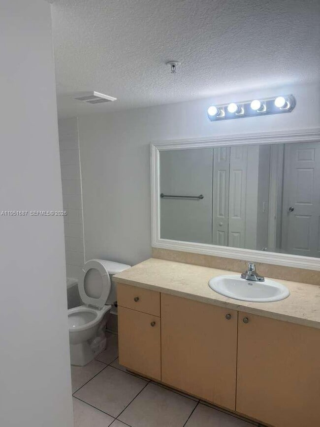 Building Photo - 4211 San Marino Blvd