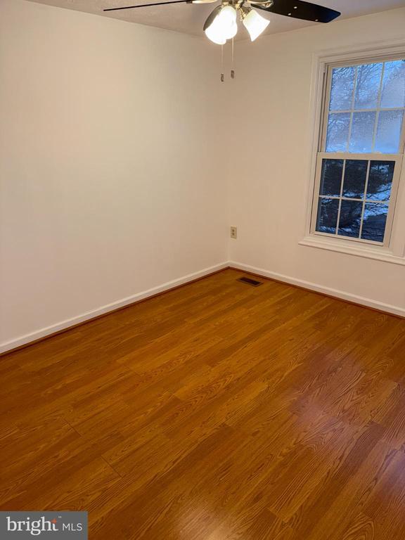 Building Photo - 9252 Pirates Cove