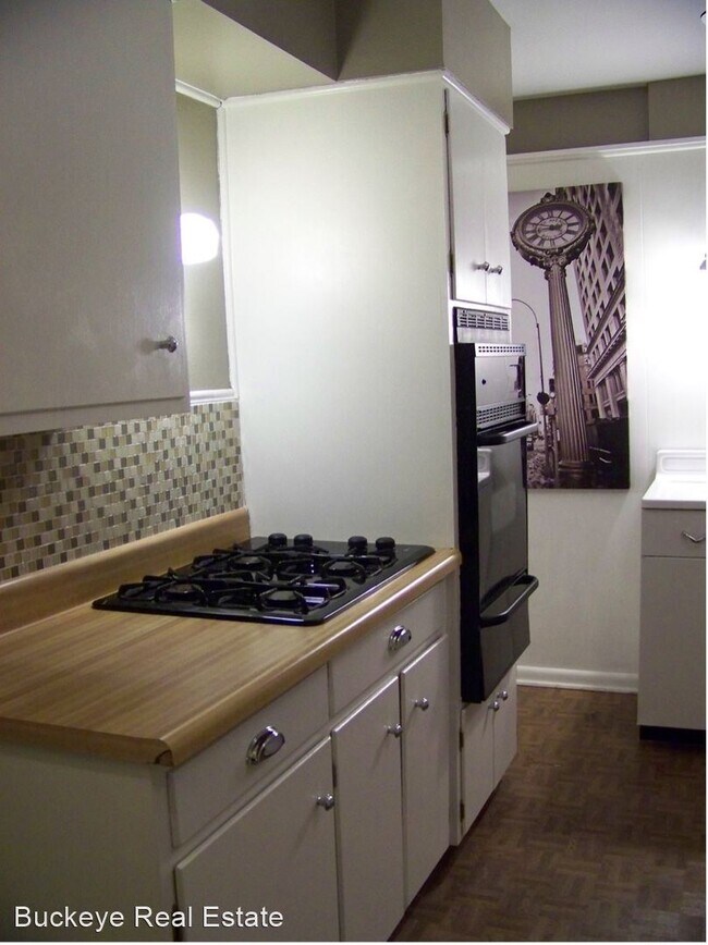 Building Photo - 5 br, 2 bath House - 42 E. Maynard Ave.
