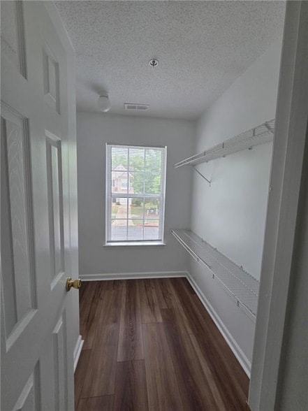 Building Photo - 357 Azalea Cir