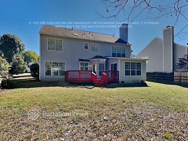 Building Photo - 11328 Longhedge Ln