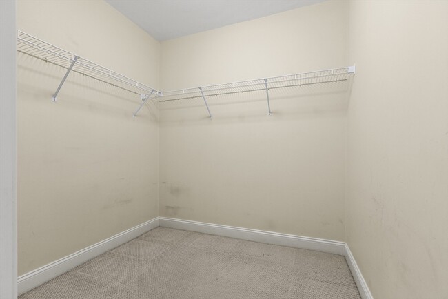 Building Photo - aivilla