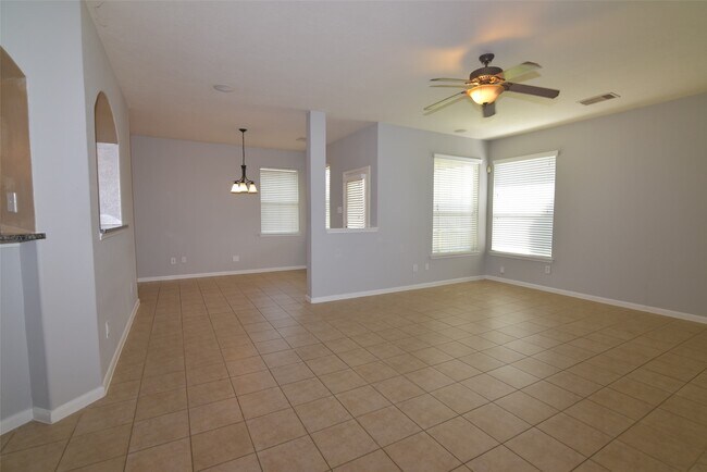 Building Photo - 7927 Cardinal Landing Ln