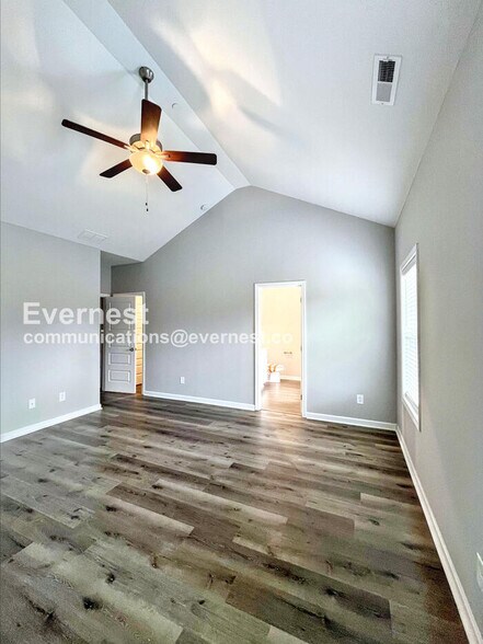 Building Photo - 1022 Echo Rdg Rd