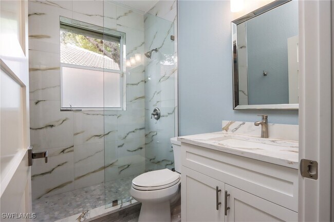 Building Photo - 1511 Whispering Oaks Cir