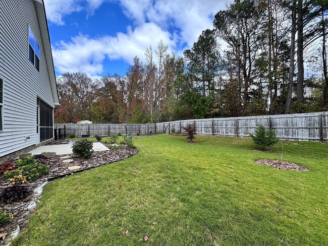 Building Photo - Spacious 3 Bedroom Home in Garner!