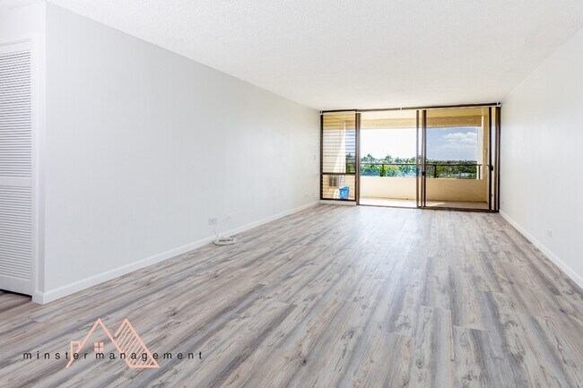 Building Photo - 6770 Hawaii Kai Dr