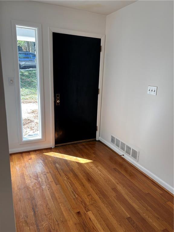 Building Photo - 2173 Monterey Dr NW