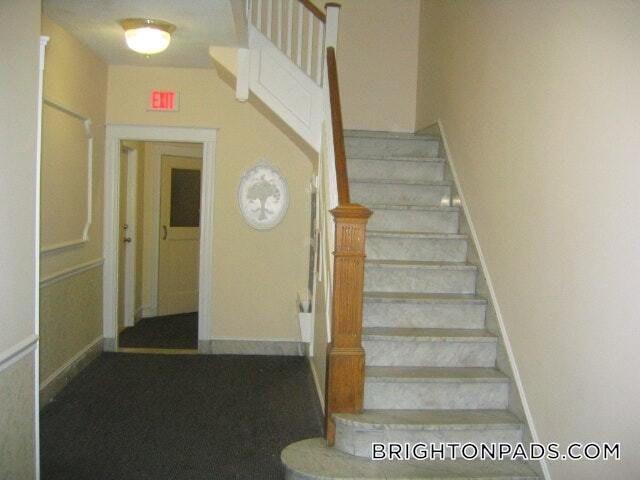 Building Photo - 115 Kilsyth Rd