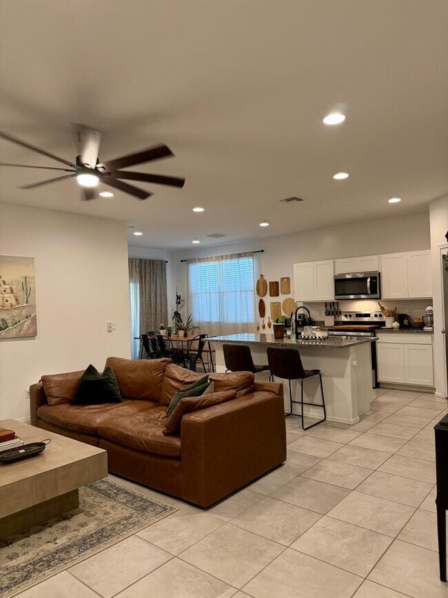 Building Photo - 3588 Sequoia St