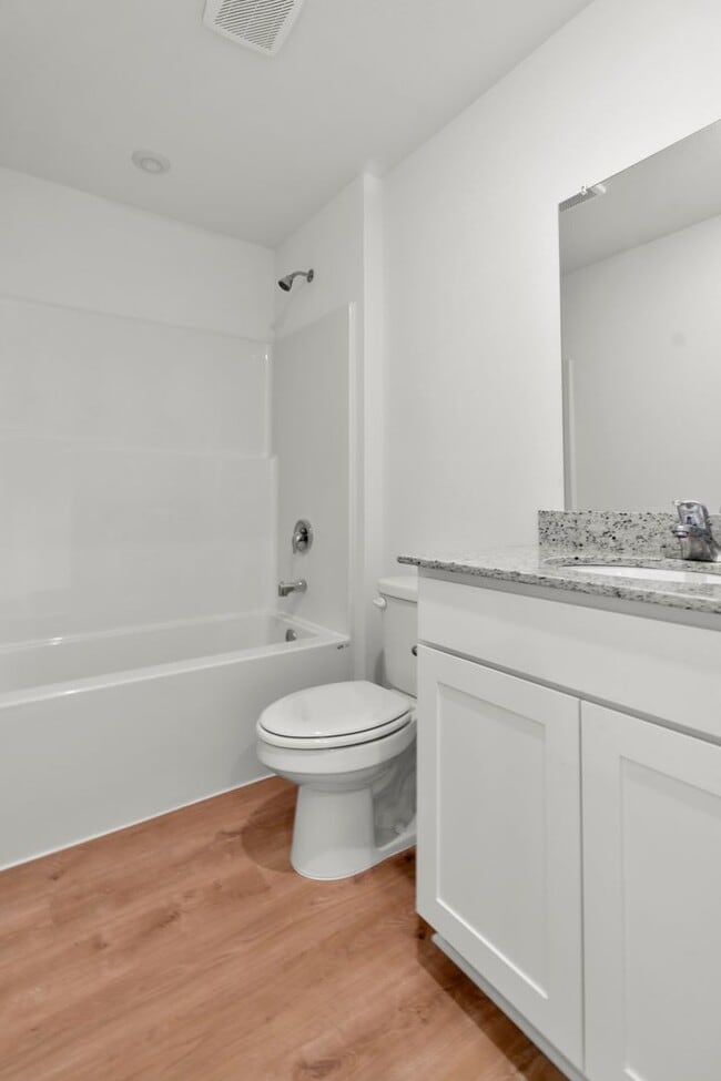 Building Photo - Brand-New 4 Bedroom +office in Prairie Gro...
