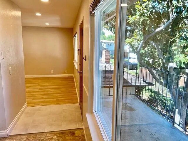 Building Photo - 1251 W Mc Kinley Ave