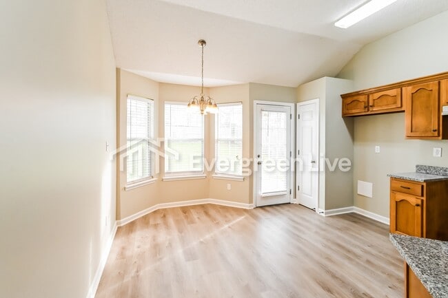 Building Photo - 7864 Allen Ridge Ln