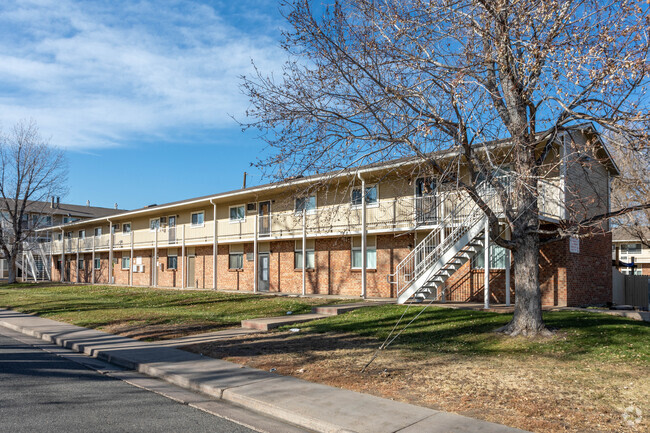 Building Photo - Cherry Tree Apartments