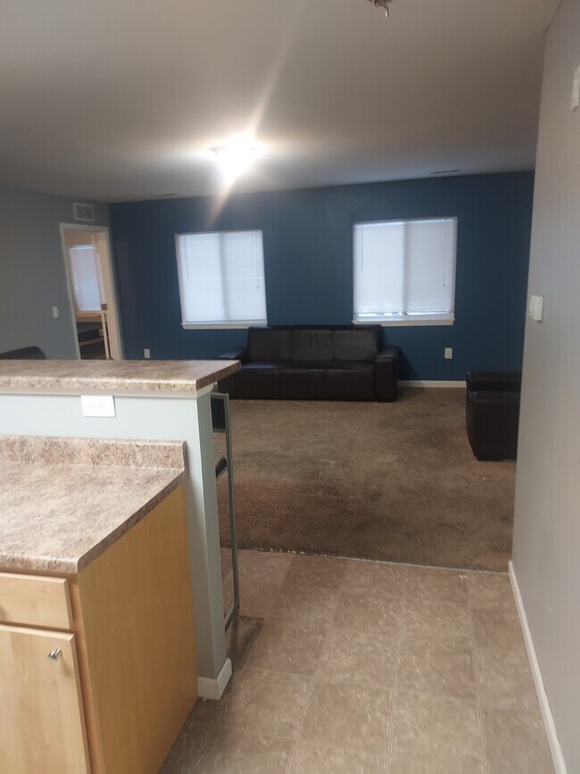 entry way - 158 Colorado St