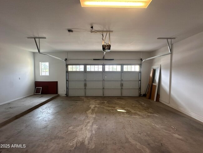 Building Photo - 15589 W Campbell Ave