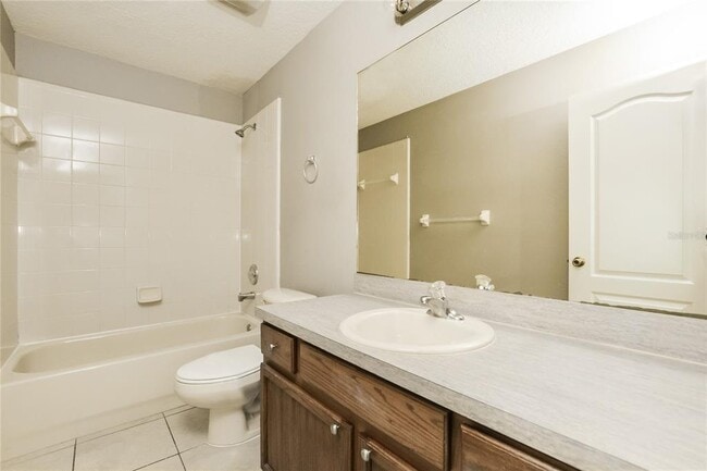 Building Photo - 713 Willow Run St