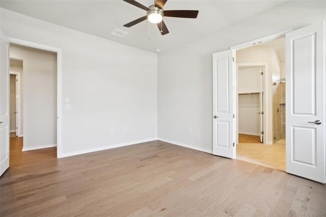 Building Photo - 140 Stewart Dr