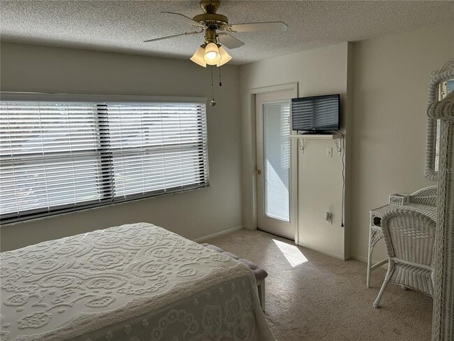 Building Photo - 1316 Pasadena Ave S