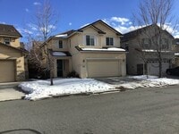 Building Photo - <b>Gated Community 4 Bedroom 2.5 Bath Home...