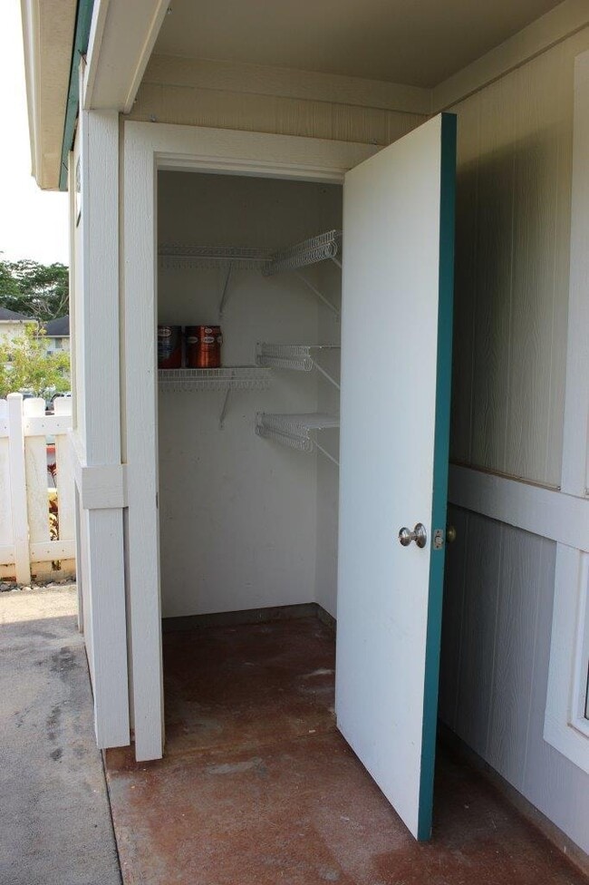 Building Photo - Havens of Ii Vistas - 3 bedroom, 2 bathroo...