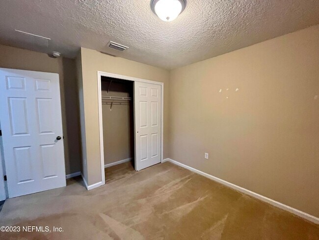 Building Photo - 3168 Angora Bay Dr