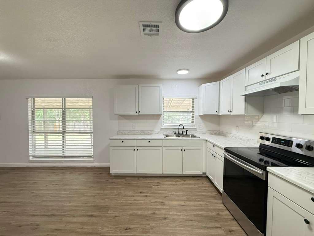 Building Photo - 5214 Charolais Dr