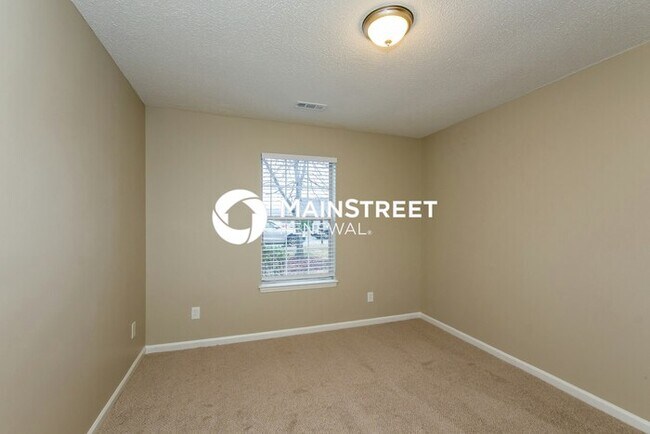 Building Photo - 1433 Eagles Landing Dr