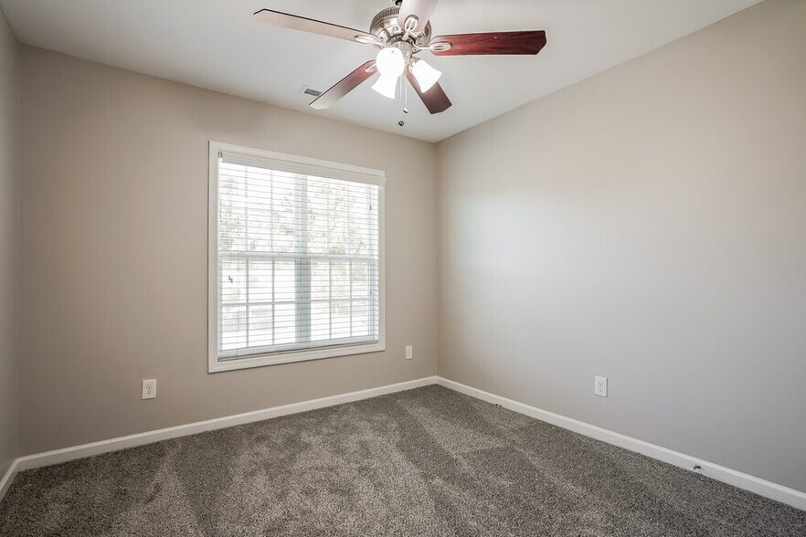 Building Photo - 422 Crawford Pkwy