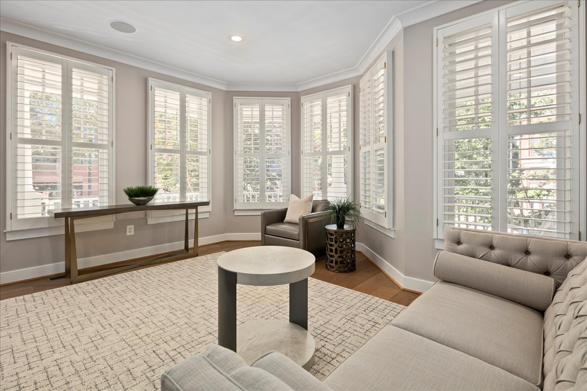 Building Photo - 2863 11th St N