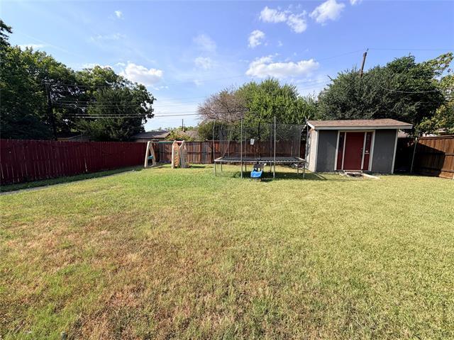 Building Photo - 1109 Leyenda Dr