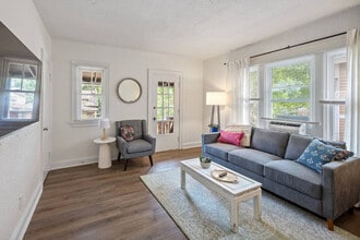 Building Photo - 6423 Kennedy Ave