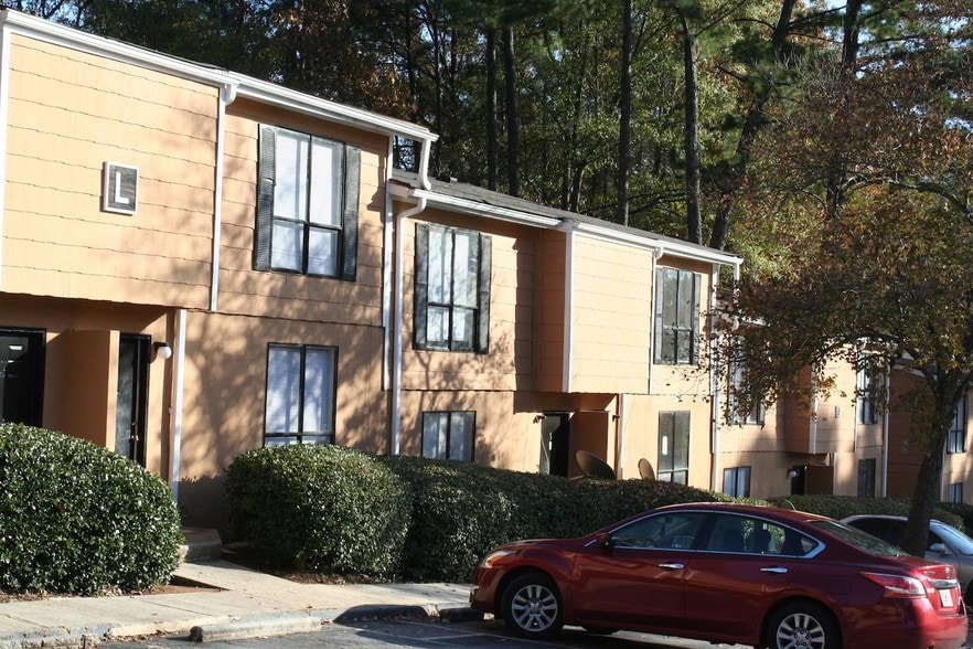 Aspen Woods 3379 Flat Shoals Rd Decatur GA 30034 Apartment Finder
