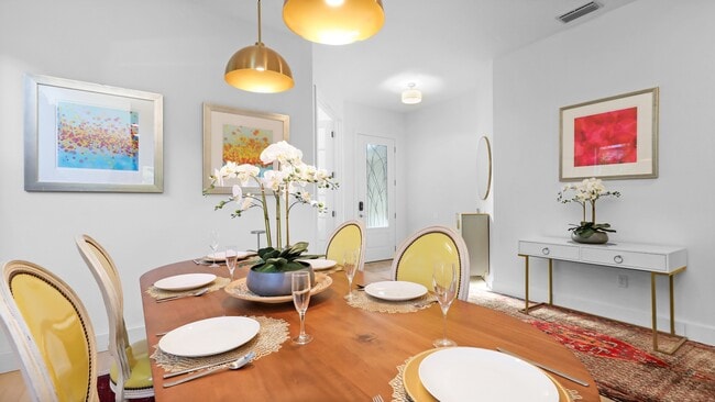 Building Photo - 72 Tall Trees Ct