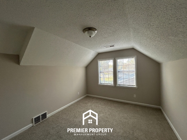 Building Photo - 7324 Palgrave Ln