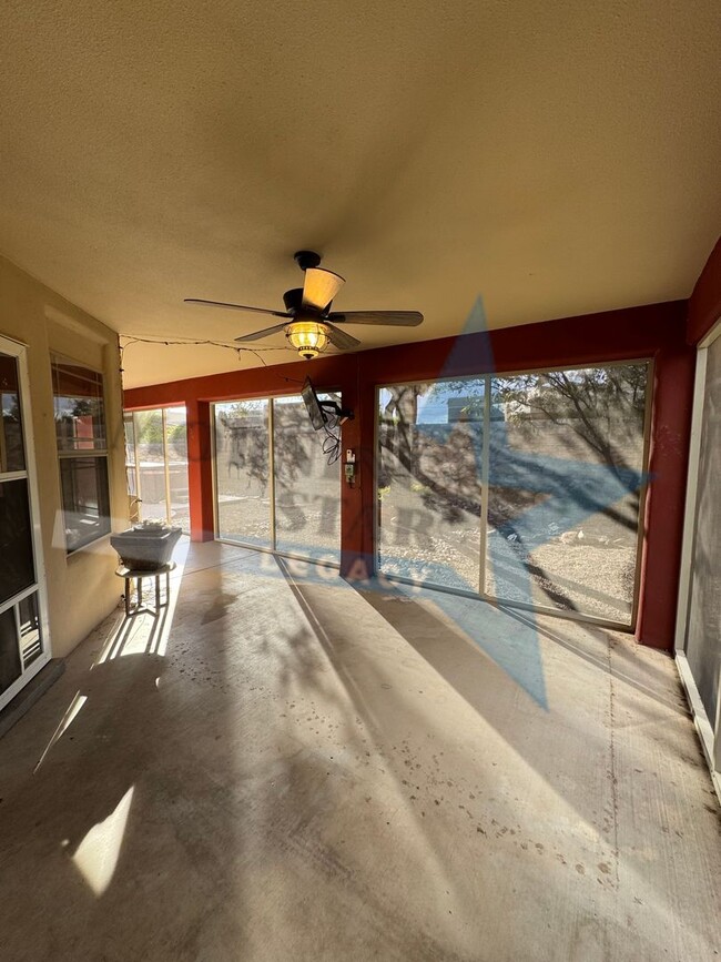 Building Photo - Live in MESILLA!  Beautiful house in the m...