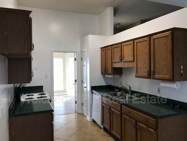 Building Photo - 5616 Autumn Valley Dr