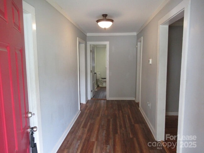 Building Photo - 516 Grier St