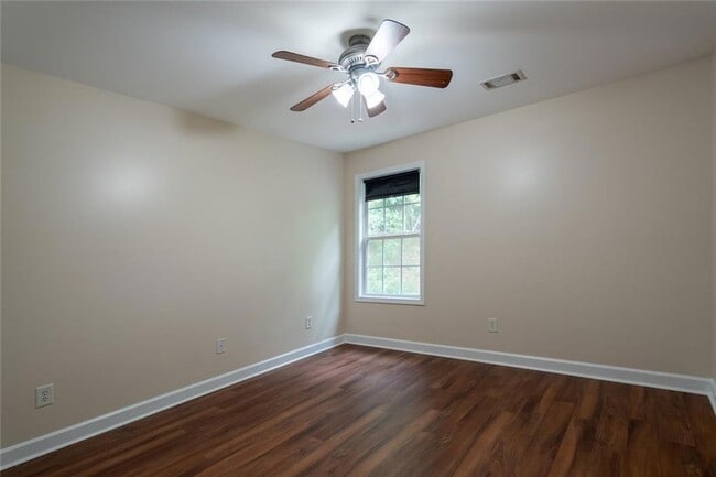 Building Photo - 778 Austin Creek Dr