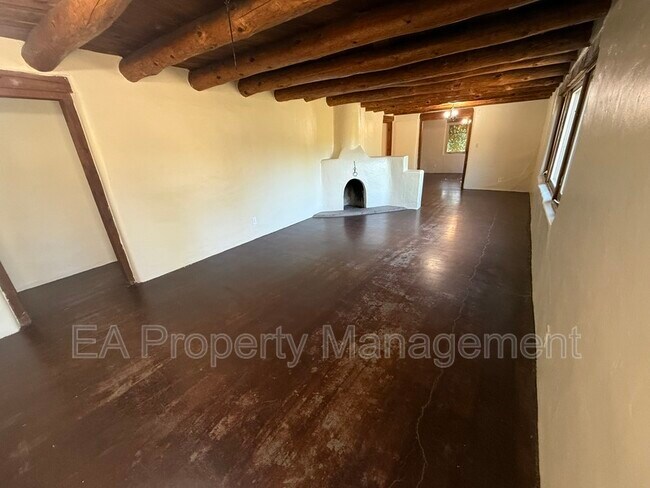 Building Photo - 511 15th St NW