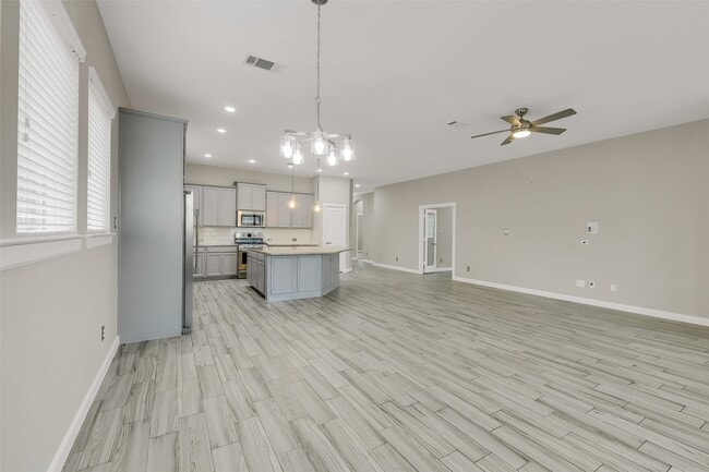 Building Photo - 31778 Twin Timbers Ln