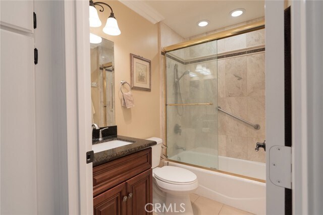 Building Photo - 15735 La Subida Dr